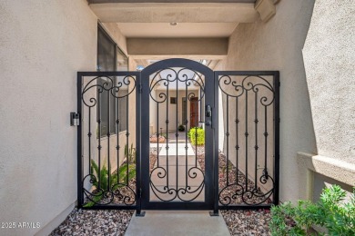 Welcome to country club living at its finest! Perfectly on Anthem Golf and Country Club  in Arizona - for sale on GolfHomes.com, golf home, golf lot