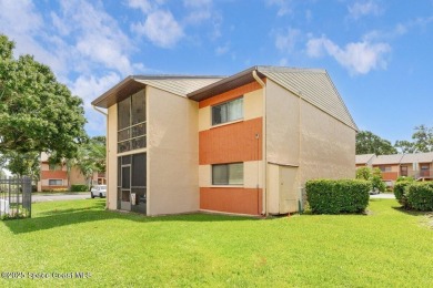 Welcome to this beautifully updated ground floor condo in the on Mallards Landing Golf Course in Florida - for sale on GolfHomes.com, golf home, golf lot