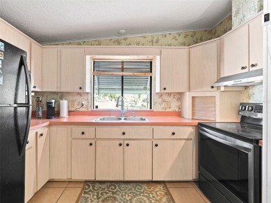 20 K price reduction need to sell This charming 2-bedroom on El Diablo Executive Golf Course in Florida - for sale on GolfHomes.com, golf home, golf lot