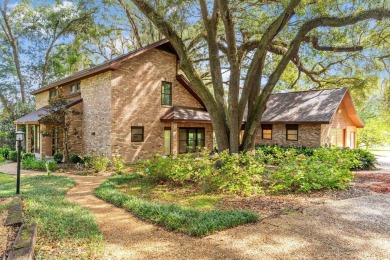 Golf Course Living at Its Finest in Killearn Estates! Welcome to on Killearn Country Club and Inn in Florida - for sale on GolfHomes.com, golf home, golf lot