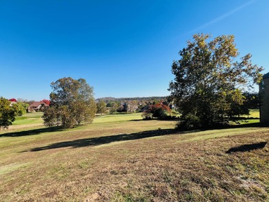 Here is your opportunity! There are limited spots left to build on Rivercut Golf Course in Missouri - for sale on GolfHomes.com, golf home, golf lot