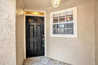 Welcome to this beautifully maintained 2 bedroom, 2 bathroom on Heathrow Country Club in Florida - for sale on GolfHomes.com, golf home, golf lot