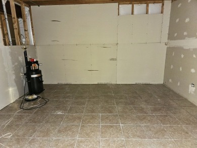 Rare find!! Highly sought after Ranch with full finished walkout on Foxford Hills Golf Club in Illinois - for sale on GolfHomes.com, golf home, golf lot