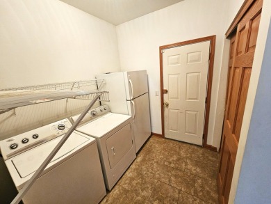 Rare find!! Highly sought after Ranch with full finished walkout on Foxford Hills Golf Club in Illinois - for sale on GolfHomes.com, golf home, golf lot