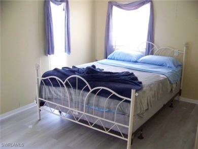 Looking for a winter retreat or just a cozy affordable place to on Twin Isles Country Club in Florida - for sale on GolfHomes.com, golf home, golf lot