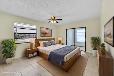 SELLER MOTIVATED-BRING REASONABLE OFFERS! Deluxe corner on Kings Point Golf -Flanders Way in Florida - for sale on GolfHomes.com, golf home, golf lot
