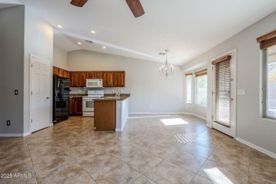 Welcome to your RETREAT! This SPLIT 2-BR/2 bath home is in the on Lone Tree Golf Club in Arizona - for sale on GolfHomes.com, golf home, golf lot
