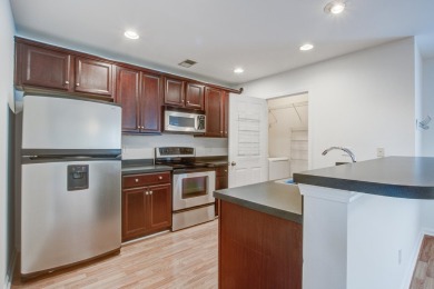 This spacious 4-bedroom, 2.5-bath townhome offers over 1,750 on Golf Club At Wescott Plantation in South Carolina - for sale on GolfHomes.com, golf home, golf lot