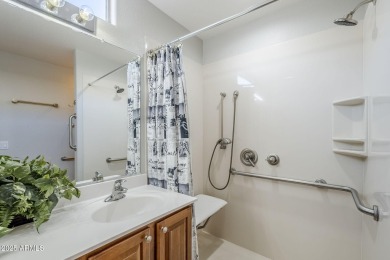 Welcome to your RETREAT! This SPLIT 2-BR/2 bath home is in the on Lone Tree Golf Club in Arizona - for sale on GolfHomes.com, golf home, golf lot