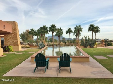 Welcome to your RETREAT! This SPLIT 2-BR/2 bath home is in the on Lone Tree Golf Club in Arizona - for sale on GolfHomes.com, golf home, golf lot