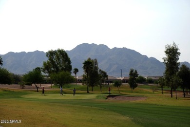 Welcome to your RETREAT! This SPLIT 2-BR/2 bath home is in the on Lone Tree Golf Club in Arizona - for sale on GolfHomes.com, golf home, golf lot