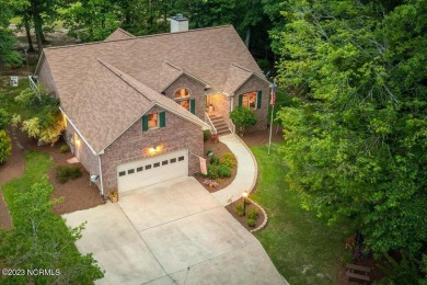 60K PRICE REDUCTION!!  This all brick 3BR/2BA home has been on Cypress Landing Golf Club in North Carolina - for sale on GolfHomes.com, golf home, golf lot