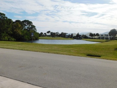LOOKING FOR A WONDERFUL CONDO?  THIS IS IT!  COME SEE THIS 3 on Gator Trace Golf and Country Club in Florida - for sale on GolfHomes.com, golf home, golf lot