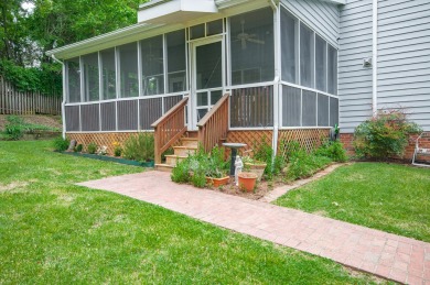 Classic Virginia style -- classic Lexington location! This on Lexington Golf and Country Club in Virginia - for sale on GolfHomes.com, golf home, golf lot