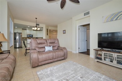 Beautiful 3 bedroom end unit condo in Lexington Country Club's on Lexington Country Club in Florida - for sale on GolfHomes.com, golf home, golf lot