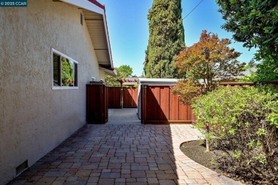 Welcome to 214 Via Mantilla, a thoughtfully updated home tucked on Boundary Oak Golf Course in California - for sale on GolfHomes.com, golf home, golf lot
