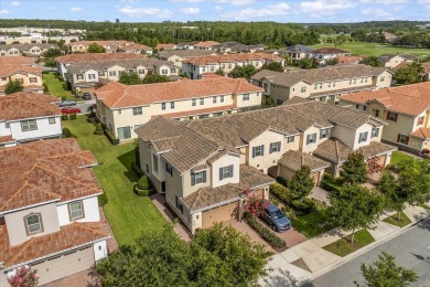 Gorgeous end-unit townhome with 3 spacious bedrooms, 2.5 on Eagle Creek Golf Club in Florida - for sale on GolfHomes.com, golf home, golf lot