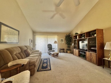 Three bed, 2 bath, den, 1,626 sq ft townhouse in the vibrant on Oakwood Golf Club  in Arizona - for sale on GolfHomes.com, golf home, golf lot