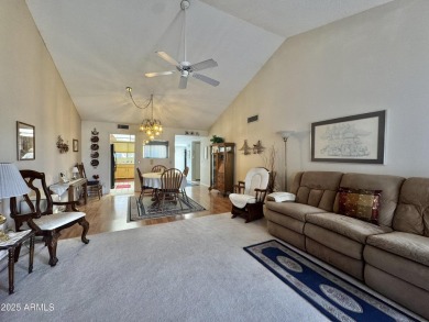 Three bed, 2 bath, den, 1,626 sq ft townhouse in the vibrant on Oakwood Golf Club  in Arizona - for sale on GolfHomes.com, golf home, golf lot