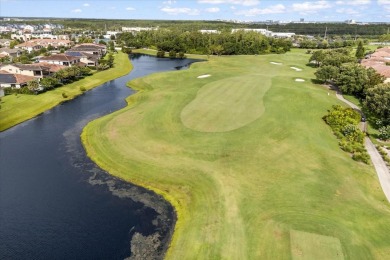 Gorgeous end-unit townhome with 3 spacious bedrooms, 2.5 on Eagle Creek Golf Club in Florida - for sale on GolfHomes.com, golf home, golf lot