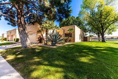 Alta Mesa townhome communtity is well sought after with all on Alta Mesa Golf Club in Arizona - for sale on GolfHomes.com, golf home, golf lot