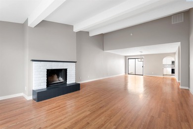 MLS# 289933 Great condo located in the desirable Meadow Springs on Meadow Springs Country Club in Washington - for sale on GolfHomes.com, golf home, golf lot