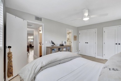 This move-in no-expense spared remodeled 1 bed 1 & a half bath on Kings Point Golf -Flanders Way in Florida - for sale on GolfHomes.com, golf home, golf lot
