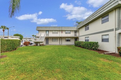 This move-in no-expense spared remodeled 1 bed 1 & a half bath on Kings Point Golf -Flanders Way in Florida - for sale on GolfHomes.com, golf home, golf lot