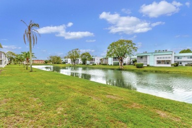This move-in no-expense spared remodeled 1 bed 1 & a half bath on Kings Point Golf -Flanders Way in Florida - for sale on GolfHomes.com, golf home, golf lot