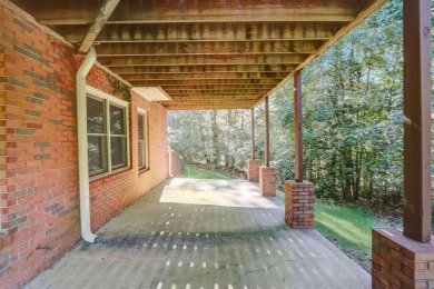 SELLER IS OFFERING $5,000 TOWARDS CLOSING COSTS OR USED FOR on Chapel Hills Golf and Country Club in Georgia - for sale on GolfHomes.com, golf home, golf lot