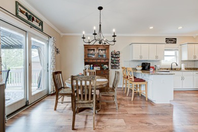 This exceptional 2-story custom home with 4,690 total sqft on Eagle Creek Golf Course in Kentucky - for sale on GolfHomes.com, golf home, golf lot