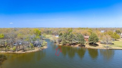 LOCATION, LOCATION, LOCATION! Discover this expansive waterfront on Pinnacle Golf and Boat Club in Texas - for sale on GolfHomes.com, golf home, golf lot