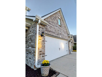 This 5 bedroom, 3 & 1/2 bath home is an absolute showstopper on Cypress Point Par 3 in South Carolina - for sale on GolfHomes.com, golf home, golf lot