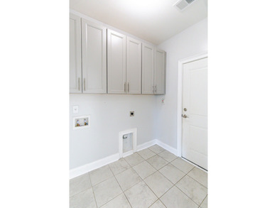 This 5 bedroom, 3 & 1/2 bath home is an absolute showstopper on Cypress Point Par 3 in South Carolina - for sale on GolfHomes.com, golf home, golf lot