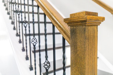 This 5 bedroom, 3 & 1/2 bath home is an absolute showstopper on Cypress Point Par 3 in South Carolina - for sale on GolfHomes.com, golf home, golf lot