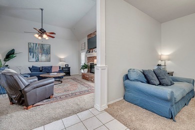 GREAT FIND IN GREEN TREE NORTH!! THIS ABSOLUTELY ADORABLE 4 on Green Tree Country Club in Texas - for sale on GolfHomes.com, golf home, golf lot