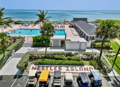 Charming 2BR/1BA beach bungalow on Nettles Island in Jensen on Island Dunes Country Club in Florida - for sale on GolfHomes.com, golf home, golf lot