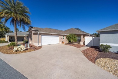 NO BOND! LOCATION, LOCATION, LOCATION! This 3 Bedroom, 2 on Pennbrooke Fairways in Florida - for sale on GolfHomes.com, golf home, golf lot