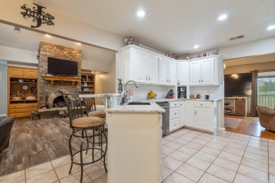 What a deal for this bundle! 4 bed, 3.5 bath, 2,911 sq ft. home on Glenwood Country Club in Arkansas - for sale on GolfHomes.com, golf home, golf lot