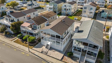 This beautifully renovated 6 bedroom 4 bath modern chic duplex on Ocean City Muni Golf Course in New Jersey - for sale on GolfHomes.com, golf home, golf lot