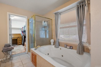 What a deal for this bundle! 4 bed, 3.5 bath, 2,911 sq ft. home on Glenwood Country Club in Arkansas - for sale on GolfHomes.com, golf home, golf lot