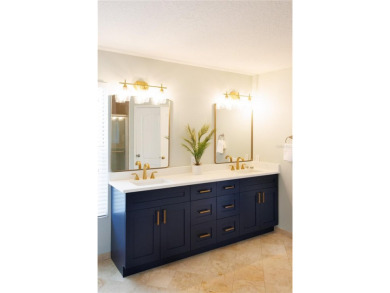 ***Seller is offering $10,000 towards buyers closing costs/rate on Hunters Green Country Club in Florida - for sale on GolfHomes.com, golf home, golf lot