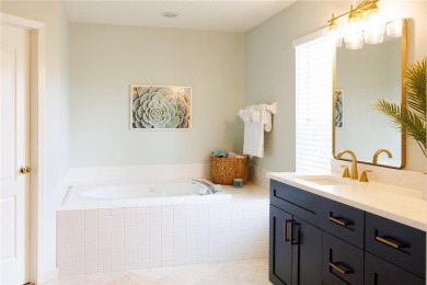 ***Seller is offering $10,000 towards buyers closing costs/rate on Hunters Green Country Club in Florida - for sale on GolfHomes.com, golf home, golf lot