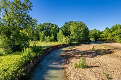 What a deal for this bundle! 4 bed, 3.5 bath, 2,911 sq ft. home on Glenwood Country Club in Arkansas - for sale on GolfHomes.com, golf home, golf lot