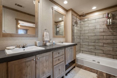 Now offered as one combined property, this unique opportunity on Glenwood Country Club in Arkansas - for sale on GolfHomes.com, golf home, golf lot