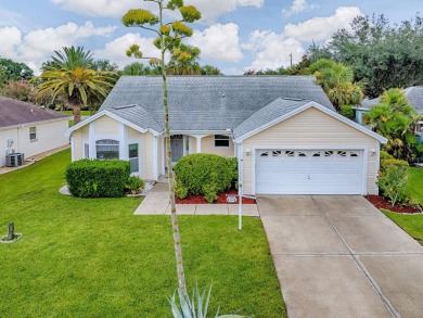 LOCATION! LOCATION! LOCATION! This spacious 3/2 CYPRESS  model on El Diablo Executive Golf Course in Florida - for sale on GolfHomes.com, golf home, golf lot