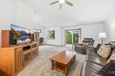 MLS# 289986 Welcome to this beautiful 1,720 sq ft single-level on Canyon Lakes Golf Course in Washington - for sale on GolfHomes.com, golf home, golf lot