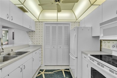 Calling all golfers & those who enjoy watching! Welcome to a on Vista Plantation Golf Club in Florida - for sale on GolfHomes.com, golf home, golf lot