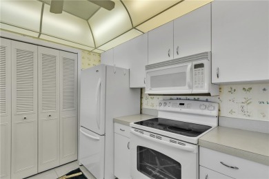 Calling all golfers & those who enjoy watching! Welcome to a on Vista Plantation Golf Club in Florida - for sale on GolfHomes.com, golf home, golf lot