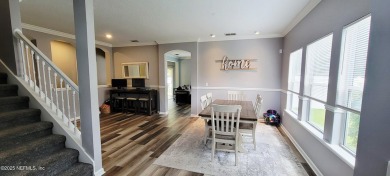 Live in Oakleaf Plantation in a very spacious home with a on Eagle Landing Golf Club in Florida - for sale on GolfHomes.com, golf home, golf lot